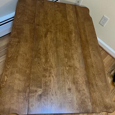 Maple Drop Leaf Coffee Table (LR-MG)