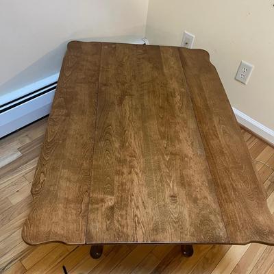 Maple Drop Leaf Coffee Table (LR-MG)