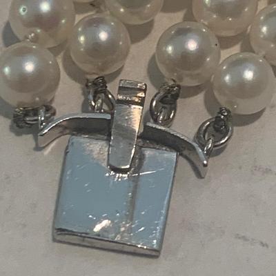 Matching Pearl Necklace & Bracelet w/14k White Gold