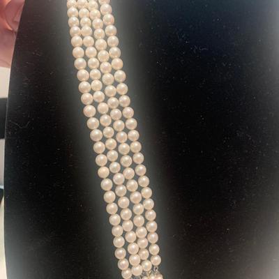 Matching Pearl Necklace & Bracelet w/14k White Gold
