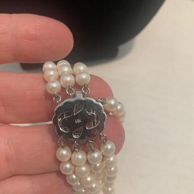 Matching Pearl Necklace & Bracelet w/14k White Gold