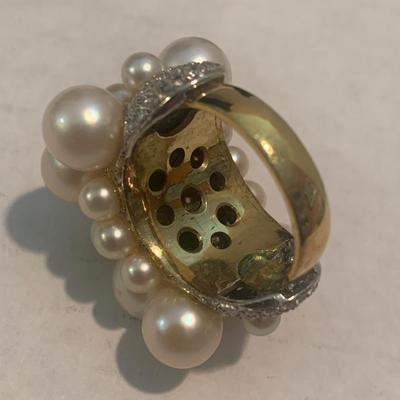 Large 18k Gold Pearl & Diamond Cluster Estate Ring