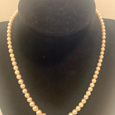 15” Pearl Necklace 10k Gold Clasp
