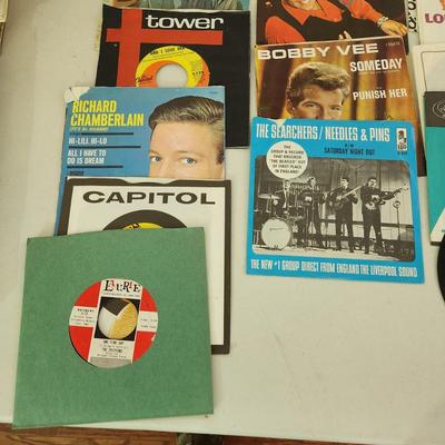 Collection of 45 RPM Records Beatles, Elvis Bobby Vee, Jan & Dean, Jukebox