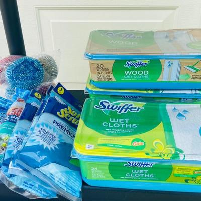 35+ Cleaning Supply Lot