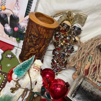 Big lot of Christmas decor