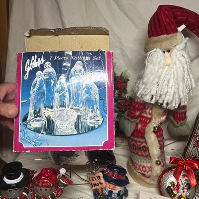 Large lot of vintage Christmas