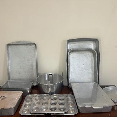 Vintage MIRRO Aluminum & More