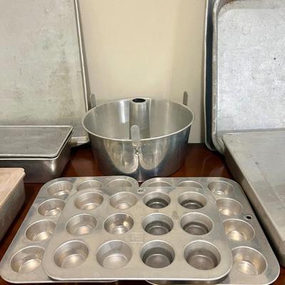 Vintage MIRRO Aluminum & More