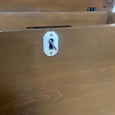 Wooden Storage Chest (H-MG)