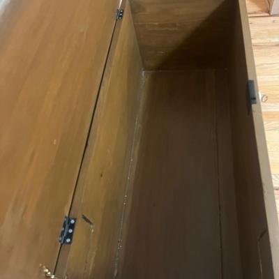 Wooden Storage Chest (H-MG)