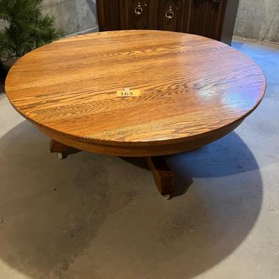 Round oak table