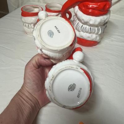 NAPCO Santa pitcher & Mugs