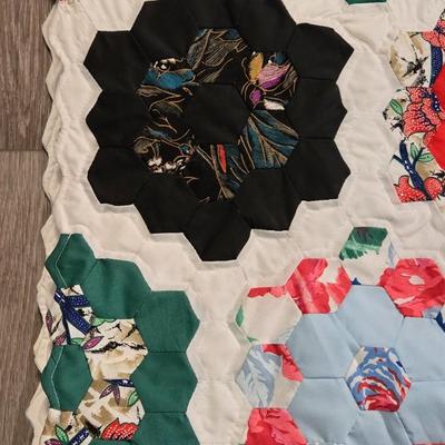 Beautiful Quilt for Full or Queen Size Bed