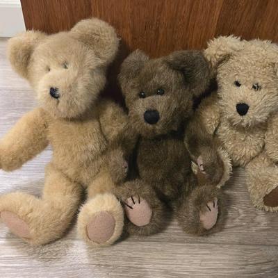 Boyd's Bears Lot