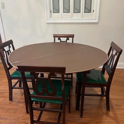 Wood Lyre Harp Table and 4 Folding Chairs With Round Table Topper