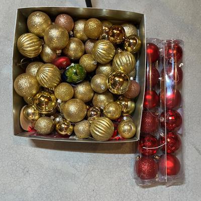 Lot of ornaments