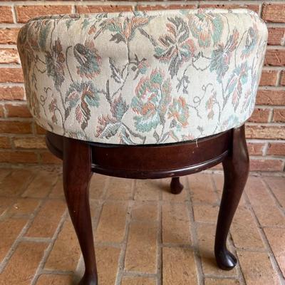 The Project Furniture Lot Of 5