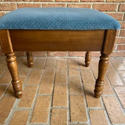 The Project Furniture Lot Of 5