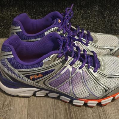 Fila Athletic Shoes - 9.5