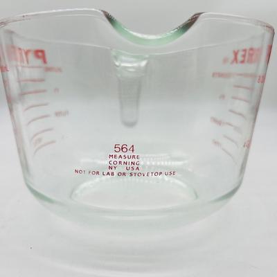 Vintage PYREX Measuring Cups