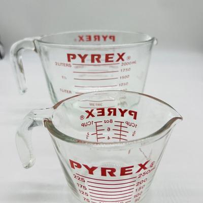 Vintage PYREX Measuring Cups
