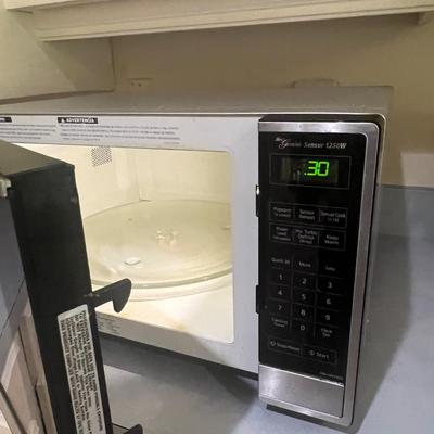 Panasonic The Genius Microwave
