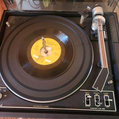 Vintage Garrard Synchro-Lab 95B Turntable Powers up and runs