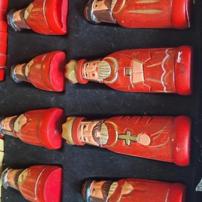 Wooden Chess Pieces