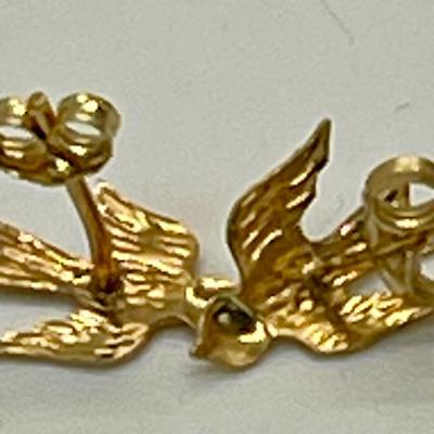 Flying Birds Gold Fashion Earrings for pierced ears