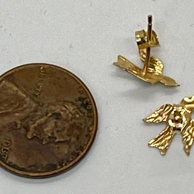 Flying Birds Gold Fashion Earrings for pierced ears