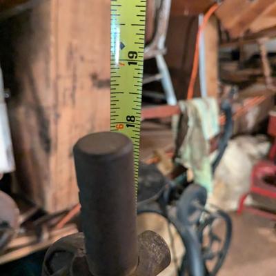 Cast Iron Metal Soda Bottle Press Capper Wine Corker