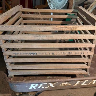 Antique Egg Crate, Owosso, Mich