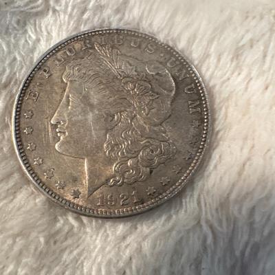 1921 P MORGAN US COIN SILVER XVF