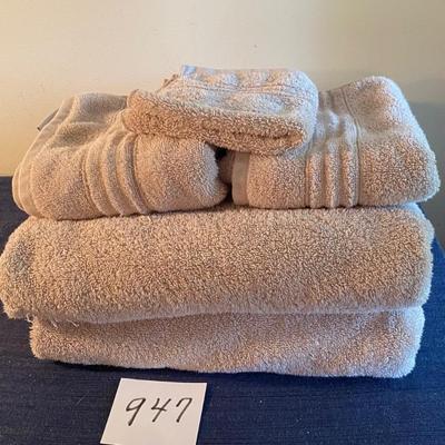 Bath Towel Lot