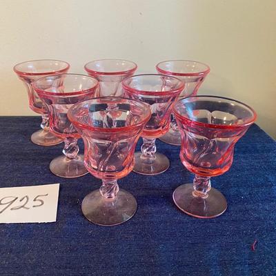 7 Vintage Fostoria Small Goblets