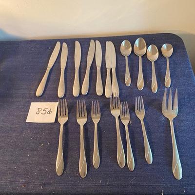 Silverware Lot