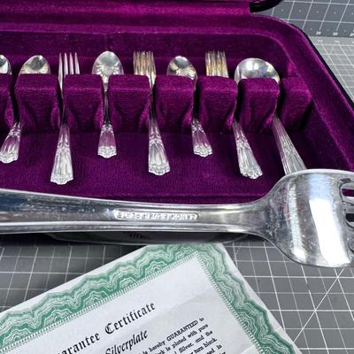 LENOX Silver Plate in FABULOUS LUCITE BOX 