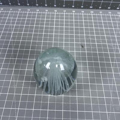 Nice JELLY Fish Paperweight