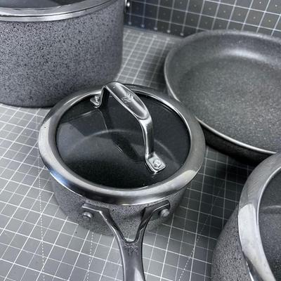 NICE!!   J A HENCKELS Granite Like Gray Pot & Pan Set NICE!!