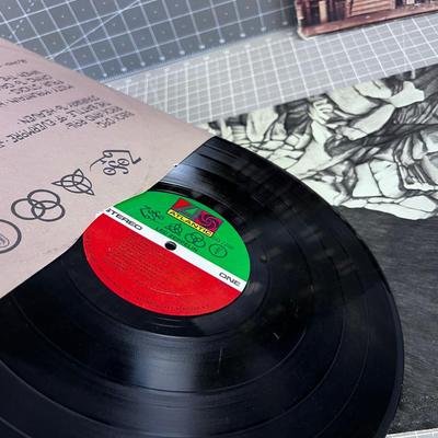 3 Led Zeppelin Albums 