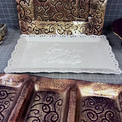 Holiday Serving Ware 