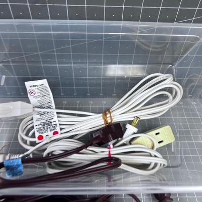 5 Indoor Extension Cords in a tub