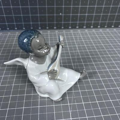 LLADRO Angel with a Lute 