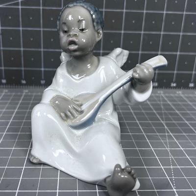 LLADRO Angel with a Lute 