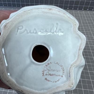 PRISCILLA Florence Ceramics WOMAN with her Scriptures
