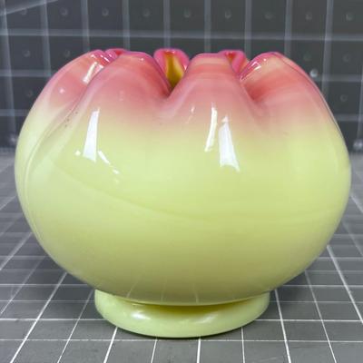 FENTON Burmese Glossy Ruffle Edged Bowl