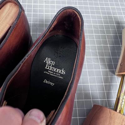 Allen Edmonds Brown Delray with Shoe Tree included 