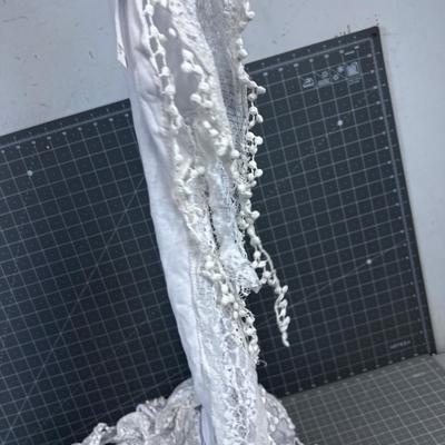 White Lacey Scarfs (a Dozen or soo) 