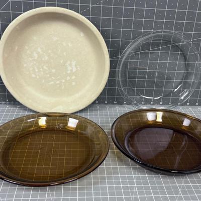 4 Different Maker PIE PLATES 